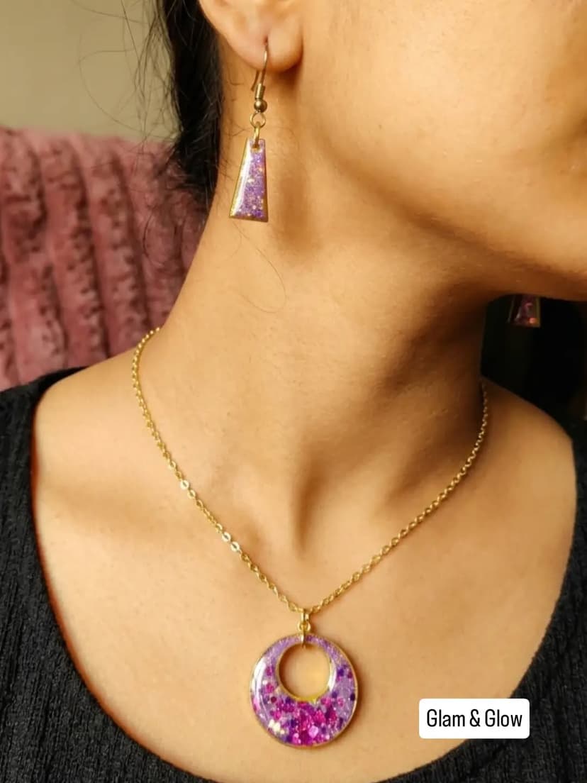 Handcrafted Resin Jewelry Set